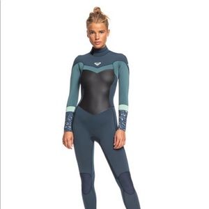 Roxy Wetsuit Size 6